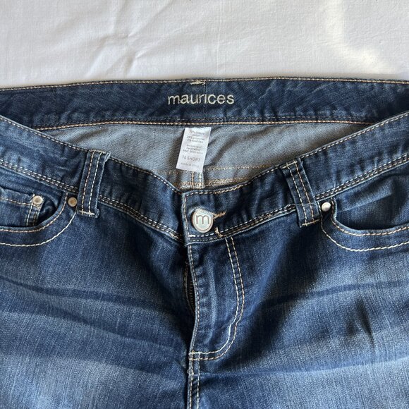 Maurices Original Bootcut Size 16 Short Denim Jeans Stretch 30" inseam - Picture 3 of 9